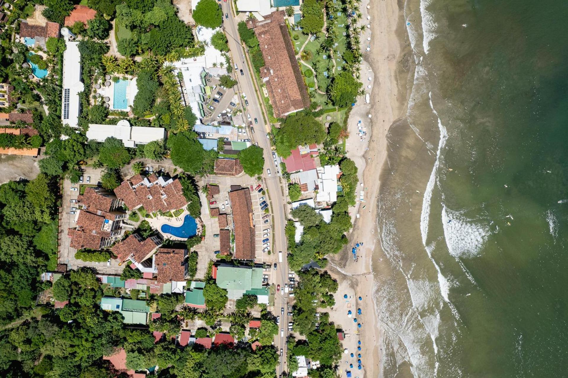 Sunrise 6- Ocean View 2 Bedroom Condo, Steps To The Beach Тамариндо Экстерьер фото